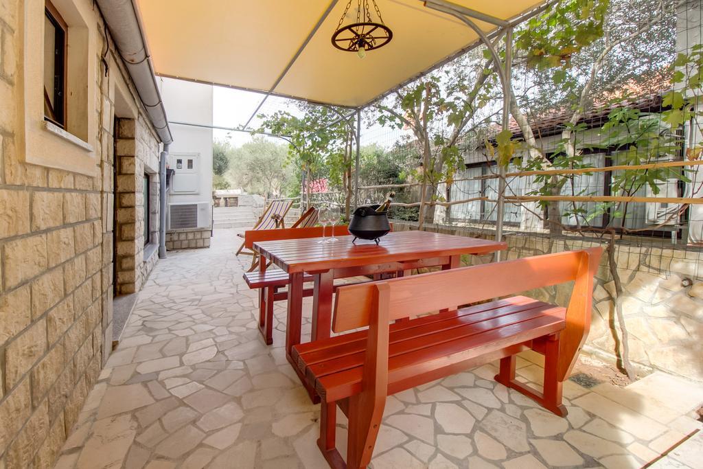 Apartments Franjo Mali Lošinj Pokój zdjęcie