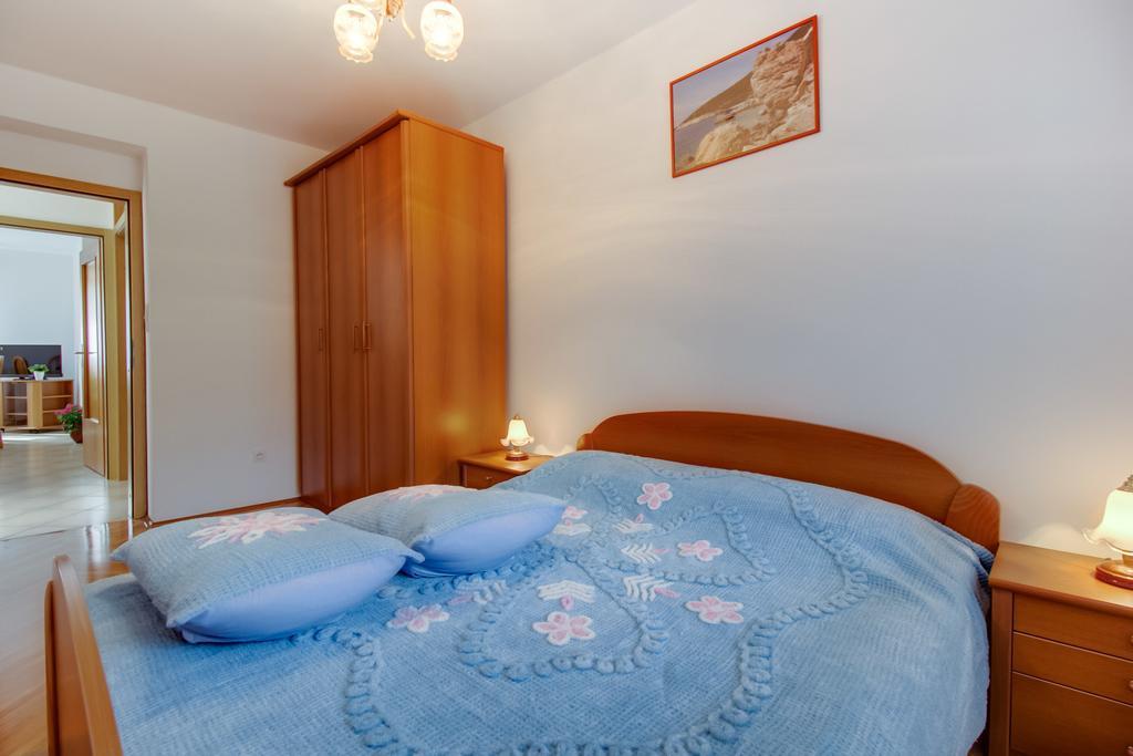 Apartments Franjo Mali Lošinj Pokój zdjęcie